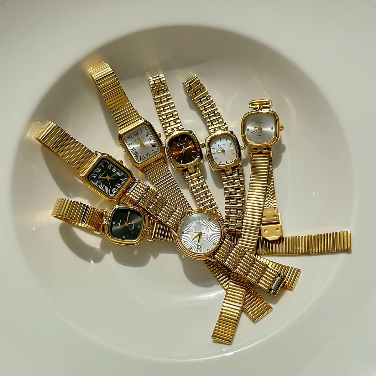 Vintage-Inspired Ladies' Watch – Durable Stainless Steel with Reliable Japanese Movement, Waterproof Design, and Polished 18K Gold PVD Plating for a Shiny, Elegant Finish