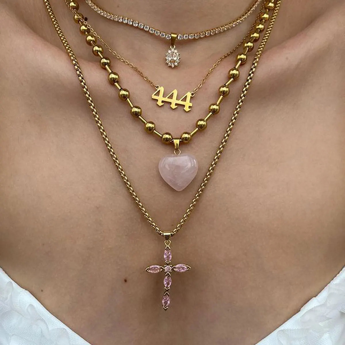 Elegant Romantic Heart Pendant Necklace for Women .Crafted from High-Quality Stainless Steel with 18K Gold Plating and a Refined Metal Texture