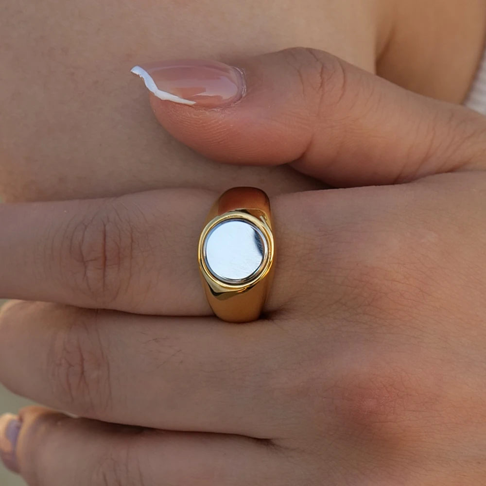 18K Gold-Plated Stainless Steel Shell Inlay Statement Ring . Textured Metal Fashion Jewelry for Women . Waterproof & Tarnish-Free