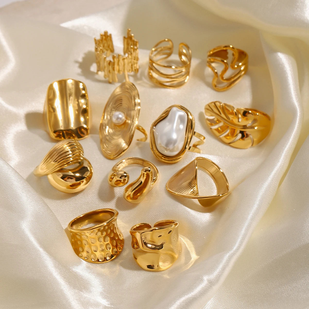 Fashion Pearl Leaf Ring for Women . Gold Color Textured Strip Design, Elegant Stackable Statement Jewelry