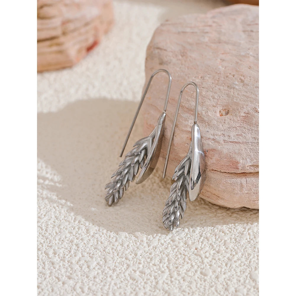 New 316L Stainless Steel Ear of Wheat Earrings . 18K Gold Plated, Water-Resistant Fashion Statement Jewelry for Women, Unique Personal Accessory