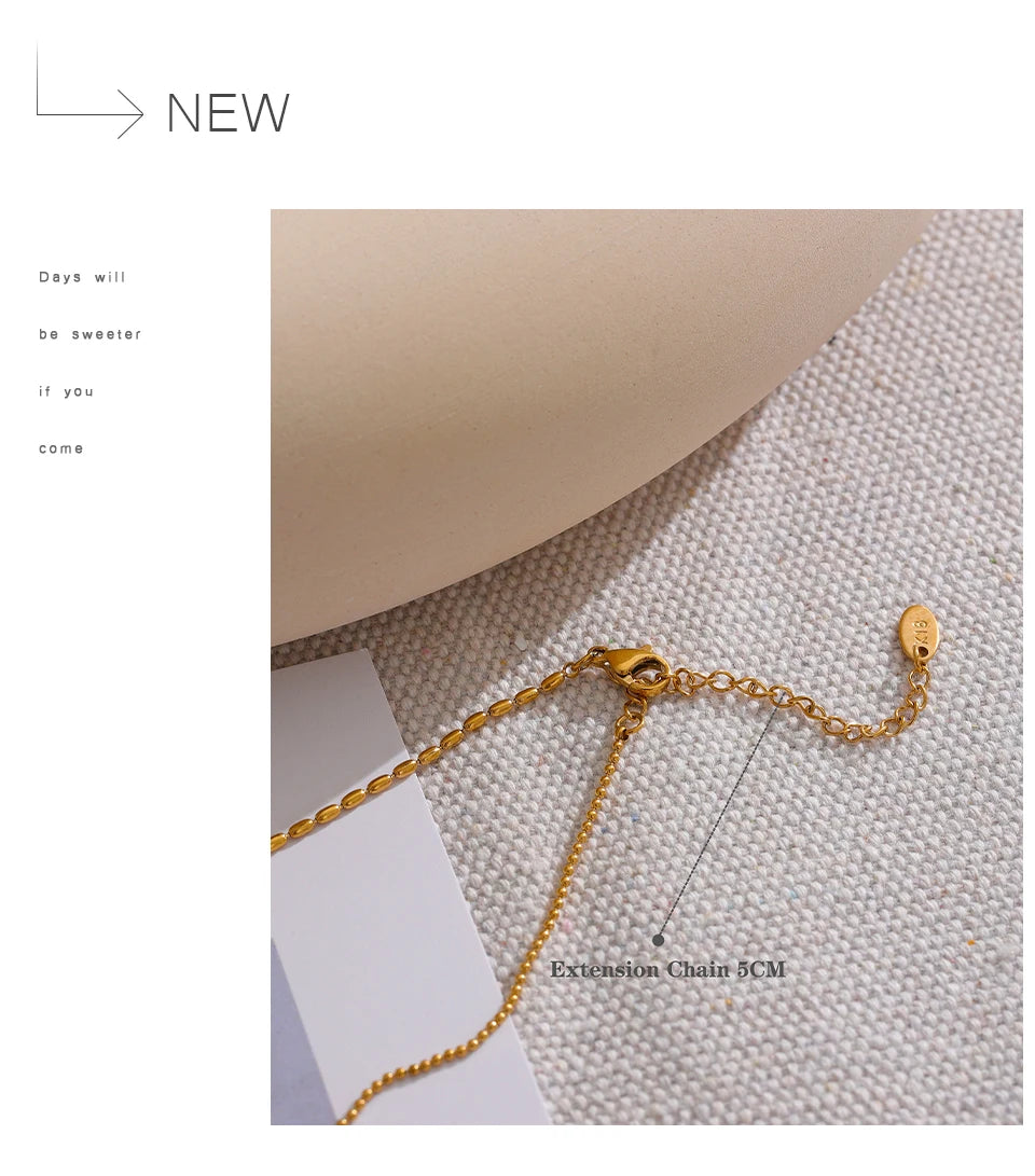 Chic Moon Pendant Necklace Featuring White Shell, Gold Beads, and Zircon Charms on a Stainless Steel Chain . A Delicate and Unique Piece, Perfect for Summer Vibes