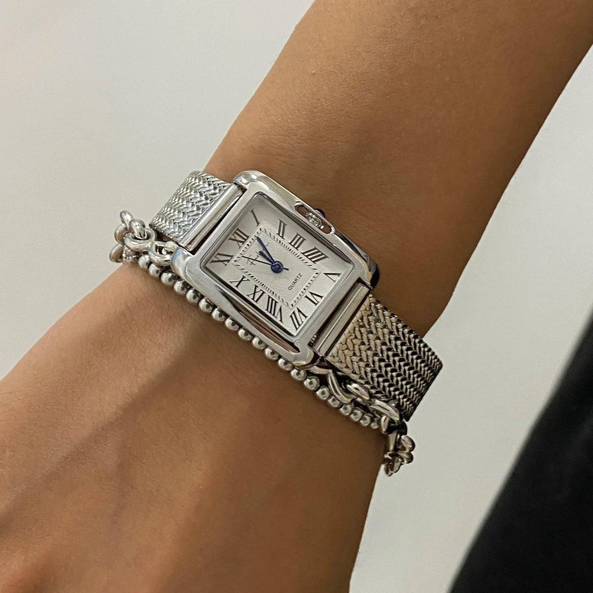 Vintage-Inspired Ladies' Watch – Durable Stainless Steel with Reliable Japanese Movement, Waterproof Design, and Polished 18K Gold PVD Plating for a Shiny, Elegant Finish