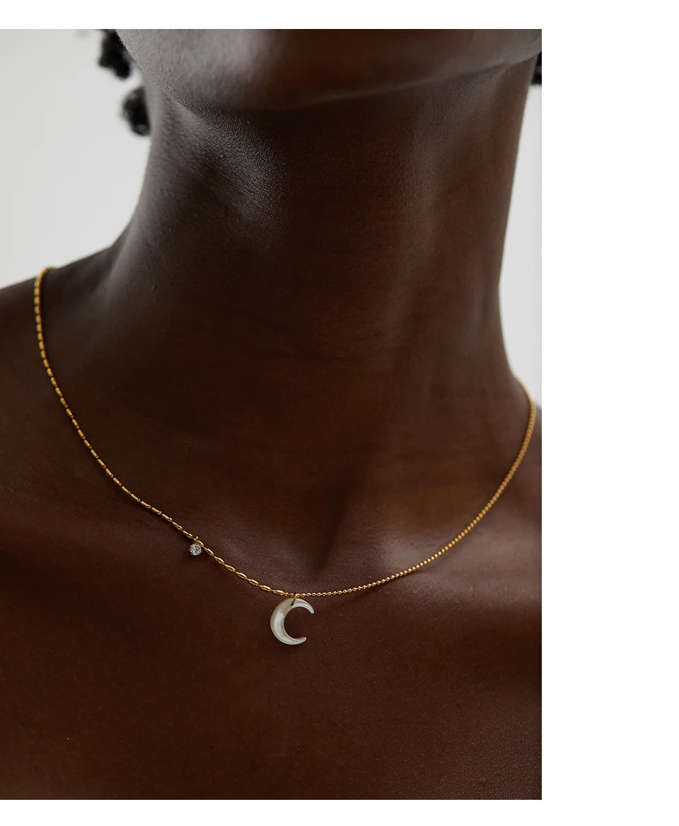 Chic Moon Pendant Necklace Featuring White Shell, Gold Beads, and Zircon Charms on a Stainless Steel Chain . A Delicate and Unique Piece, Perfect for Summer Vibes