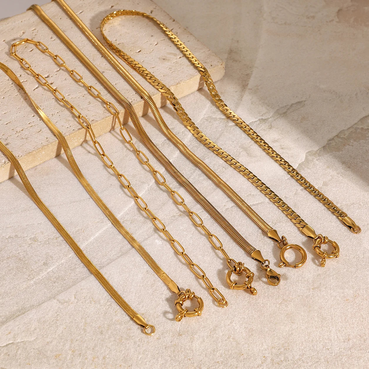 18K Gold-Plated Stainless Steel Chain Necklace . Textured Titanium Charm Collar Jewelry . Waterproof Elegant Collier Femme