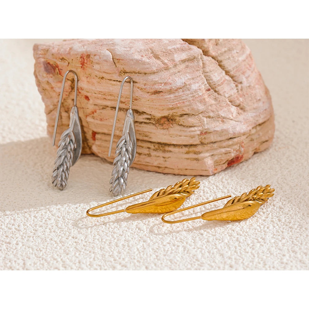 New 316L Stainless Steel Ear of Wheat Earrings . 18K Gold Plated, Water-Resistant Fashion Statement Jewelry for Women, Unique Personal Accessory
