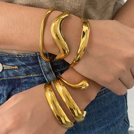 Vintage Wave Cuff Bracelet . Smooth Curved Minimalist Bent Bangle . Stackable Open Bracelet for Women’s Fashion Jewelry